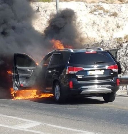 احتراق مركبة قرب حاجز برطعة العسكري